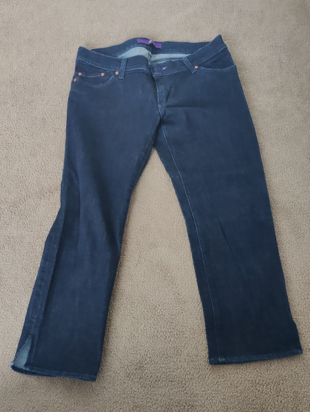 Victoria Beckham Slim Navy Capri Pants